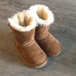 UGG Girls Boots
